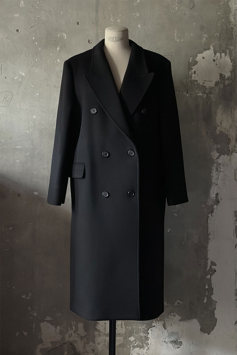 Double Breasted Cashmere Coat Black