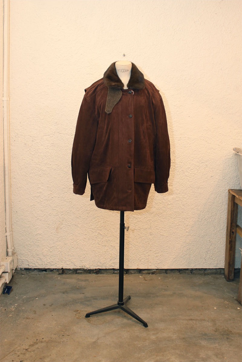 OVER-FIT SUEDE SAFARI JACKET BROWN