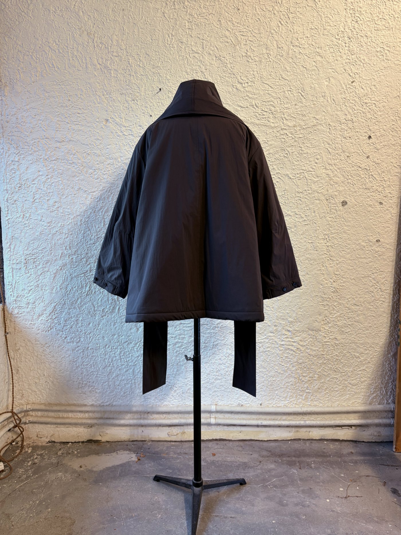 Airy Hoody Half Coat CHARCOAL