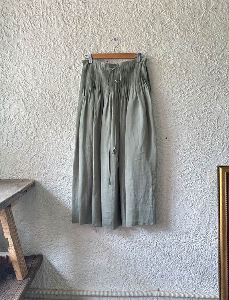 RIPPLE SKIRT MINT GREY
