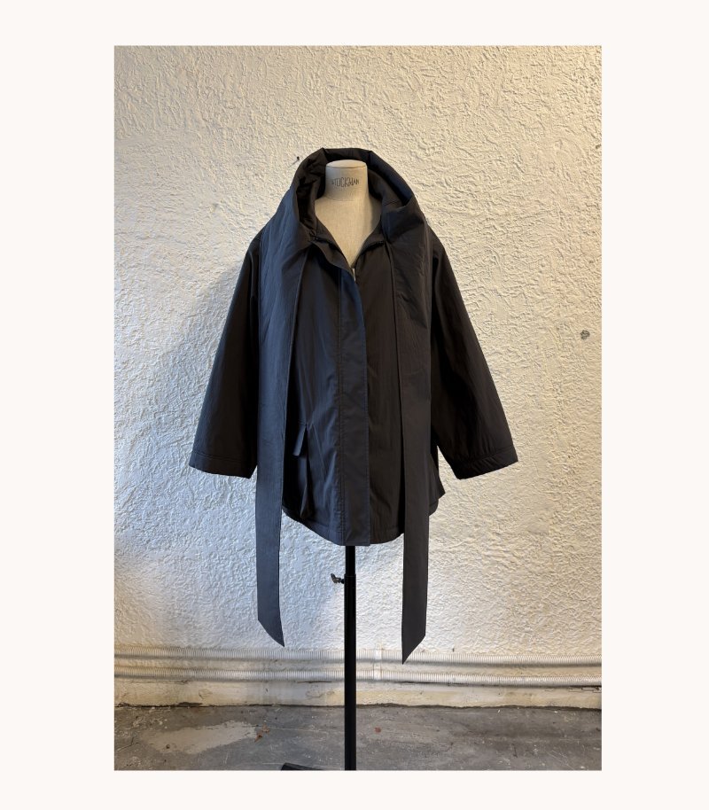 Airy Hoody Half Coat CHARCOAL