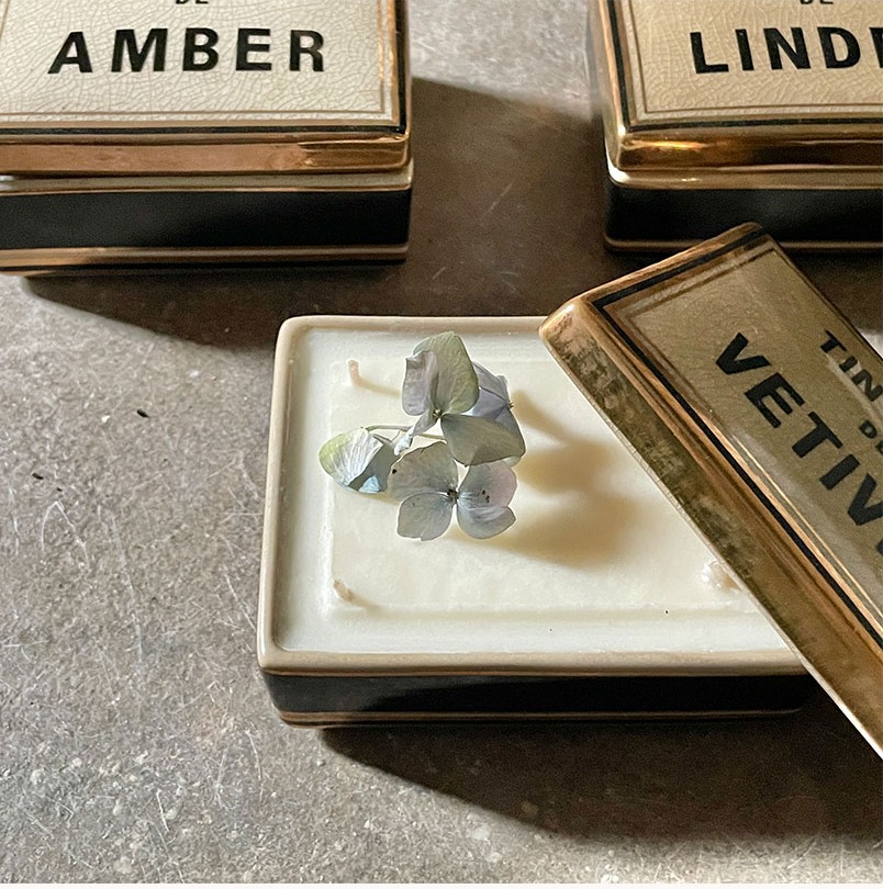 Tinture ceramic candle