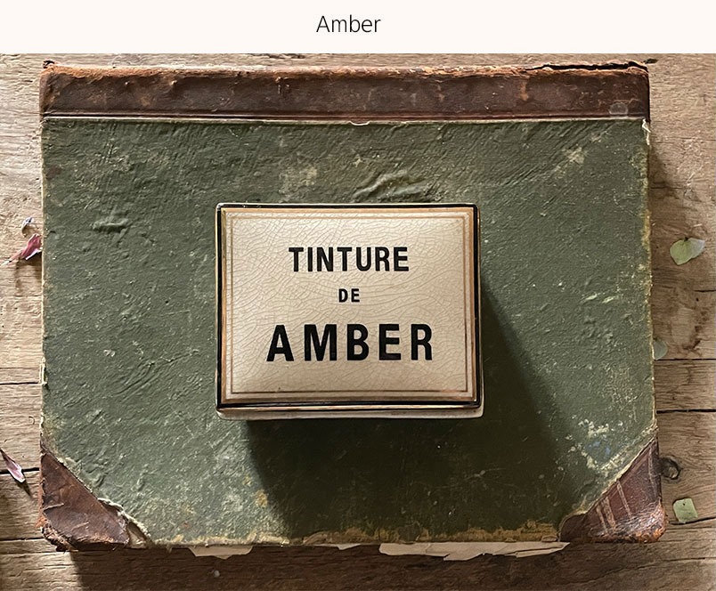 Tinture ceramic candle